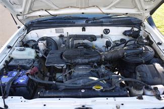 2000 Toyota Hilux - Thumbnail