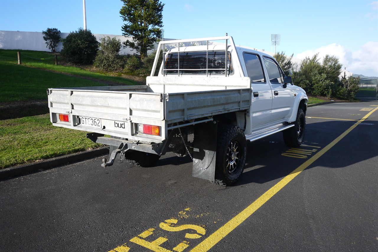 2000 Toyota Hilux
