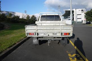 2000 Toyota Hilux - Thumbnail