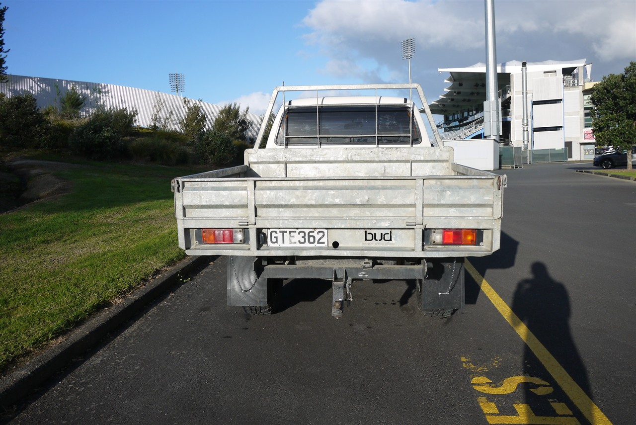 2000 Toyota Hilux
