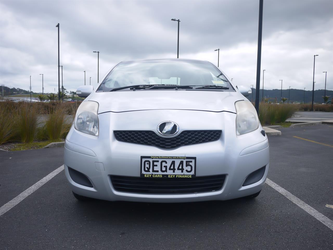 2009 Toyota Vitz