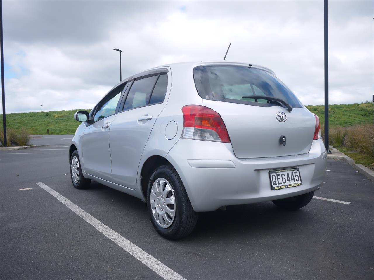 2009 Toyota Vitz