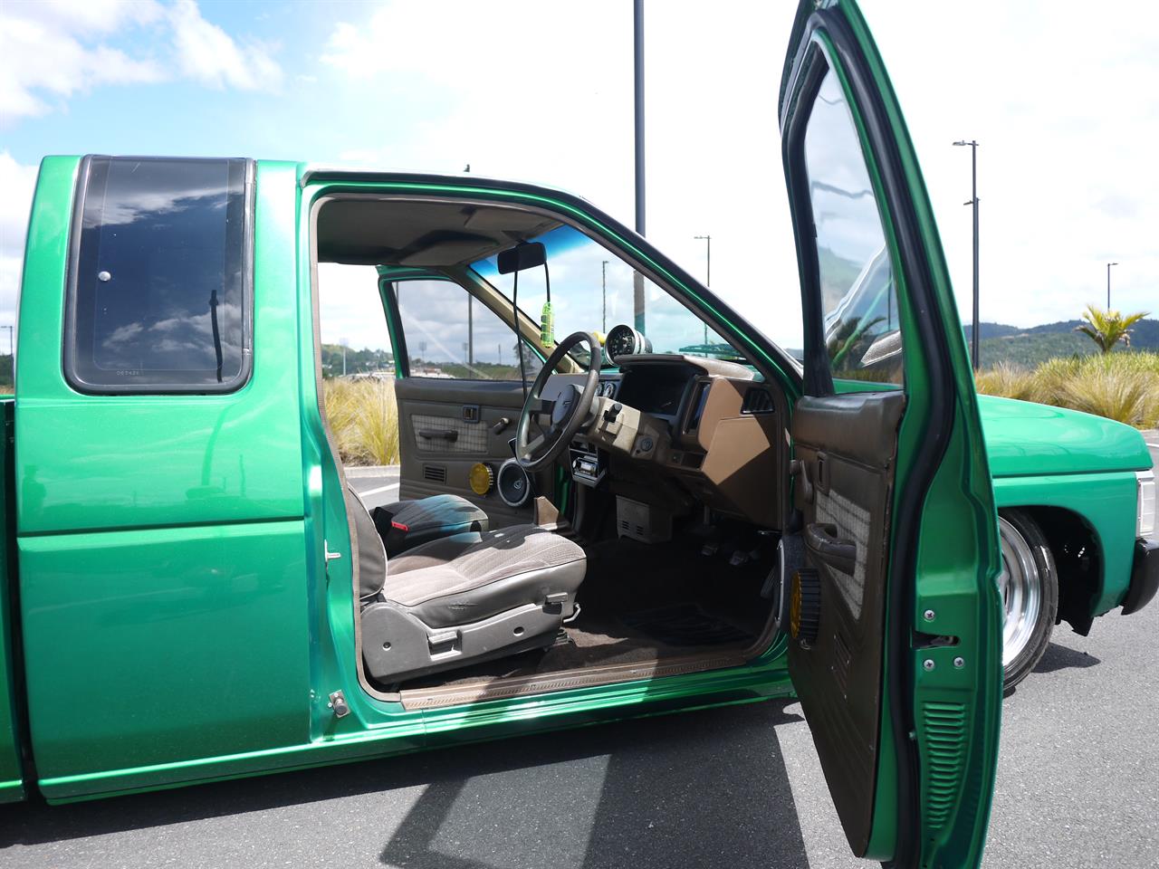 1989 Nissan Navara