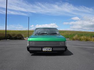 1989 Nissan Navara - Thumbnail