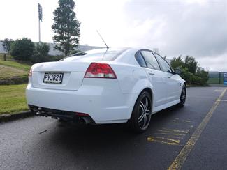 2008 Holden Commodore - Thumbnail
