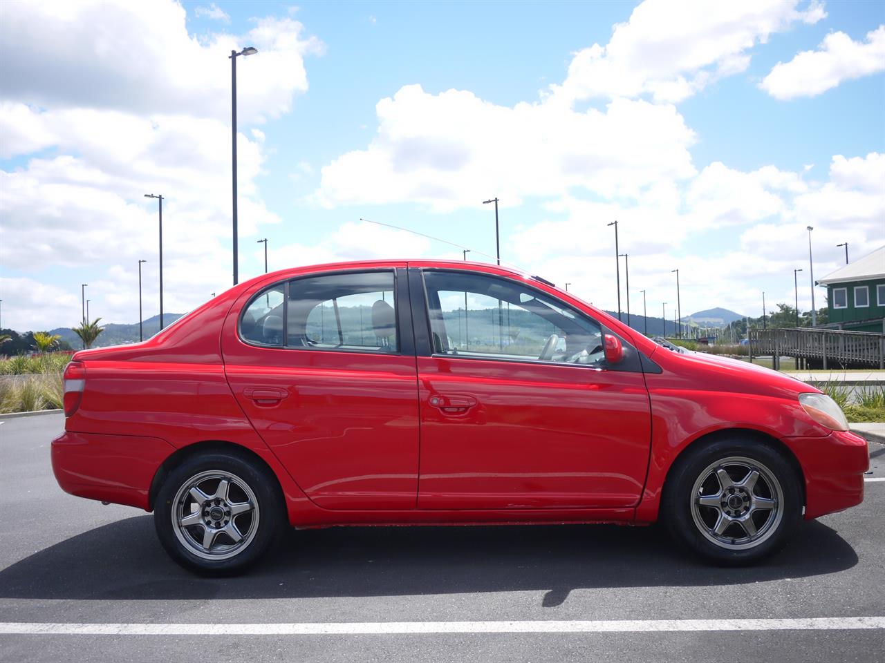 1999 Toyota Platz