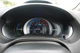 2011 Honda Insight - Thumbnail