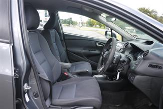 2011 Honda Insight - Thumbnail