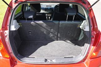 2008 Suzuki Swift - Thumbnail