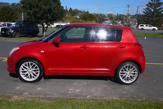 2008 Suzuki Swift - Thumbnail