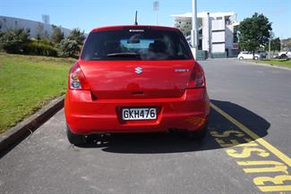 2008 Suzuki Swift - Thumbnail