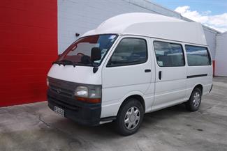 2002 Toyota Hiace - Thumbnail